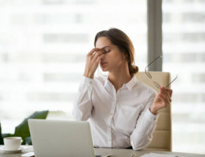 Aniden oluşan şaşılık, görme kaybı, görme alanında daralma…