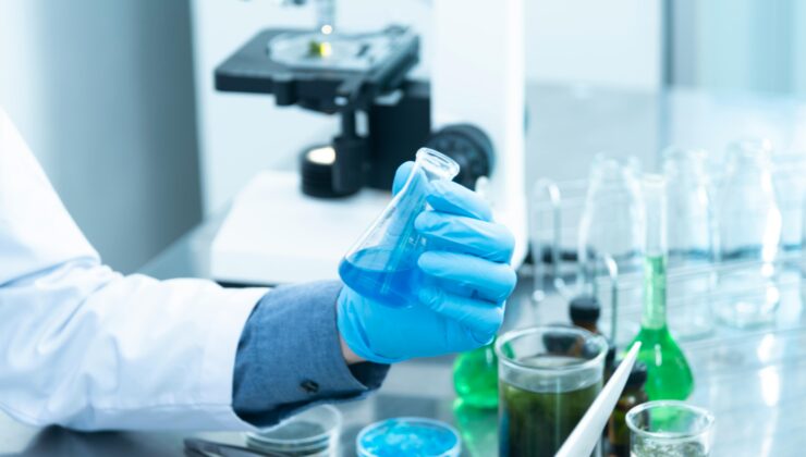 Acıbadem Üniversitesi’nden Antibiyotik Direncine Karşı Dev Adım
