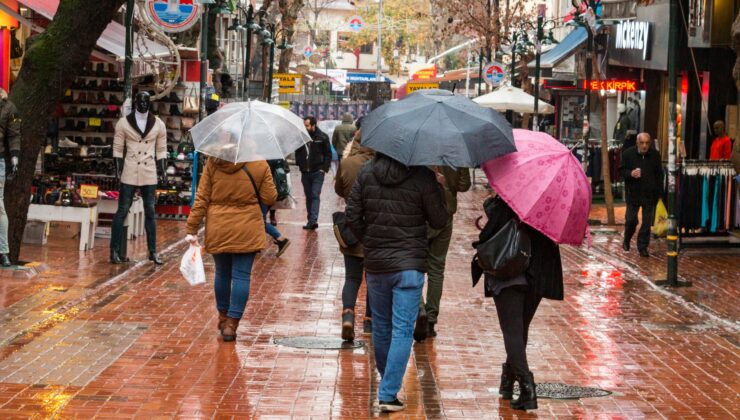 “İstanbul’da Yağış Akşam 22.00’ye Kadar Etkili Olacak”