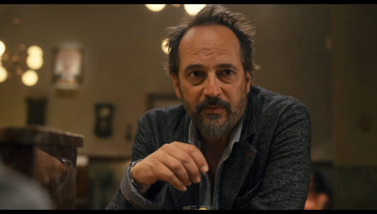 Pelin Esmer’in Adana Film Festivali Galibi ‘O DA BİR ŞEY Mİ’,