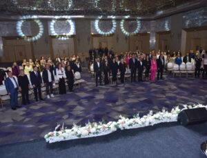 İstanbul’da Kadınların Gücü Tartışıldı: 2. Türkiye Kadın Zirvesi Başarıyla Tamamlandı