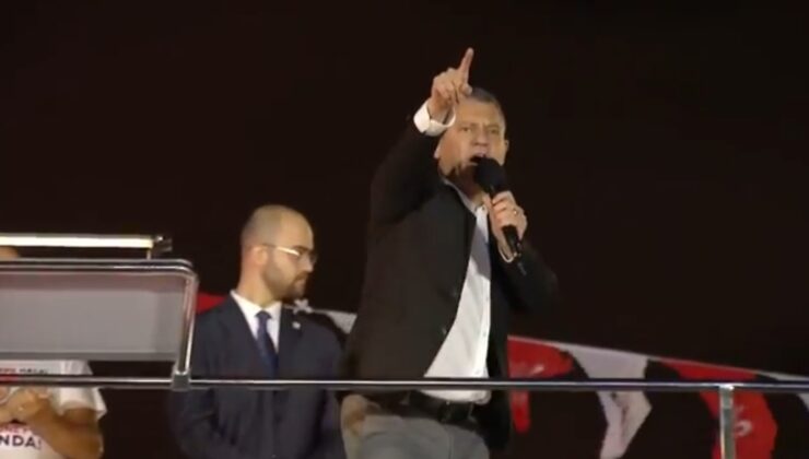 Özgür Özel, “Tuğla Gibi İddianame FETÖ’nün Lafıdır, Bu Zulmün Hesabını Soracağız”