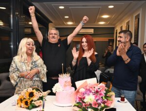 Süper Starların Modacısı Selma Oruç, 15 Gündür Süren Kutlamalarıyla Şaşırttı: “Bir 15 Gün Daha Sürer