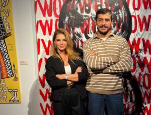 Güneş Aytemur’un Yeni Sergisi “WOW”, Sanat Dünyasında Büyük Yankı Uyandırdı