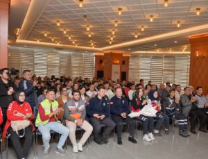 Esenyurt Belediyesi: 3 Binden Fazla Personele %35 Zam ve Sosyal Haklar