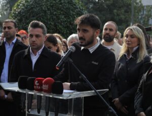 “Babamızın İlla Ölmesi mi Gerekmektedir?” – Ceyhan Başkanının Kardeşi Saraçhane’de Feryat Etti.