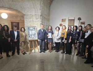 Sanat, Toprak ve Işıkla Buluştu: Güray Müzesi, “Güneşin Dokunduğu Yer”e Ev Sahipliği Yapıyor