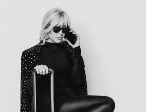 Gülben Ergen’den bomba gibi dönüş!