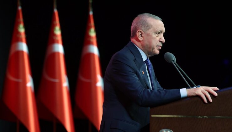 Cumhurbaşkanı Erdoğan: “Kimliğe Bakmadan Hakkı Savunmaya Devam Edeceğiz”