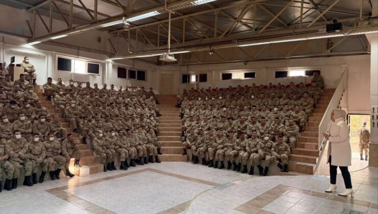 Bilecik Jandarma Eğitim Alay Komutanlığı’nda 2.927 Bedelli Asker, Su Verimliliği Eğitimi Aldı
