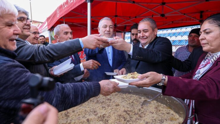 Keçiören Fatih Stadı’nda Malatya Yöresel Ürünler Festivali Başladı, Akçadağ Pilavı İkram Edildi