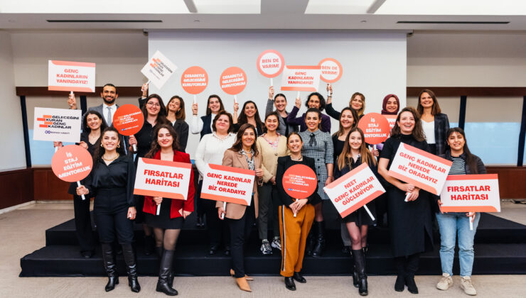 Geleceğini Kuran Genç Kadınlara Online Kariyer Desteği