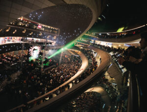 Kanyon Sahnesinde Müzik Rüzgârı: Madrigal Hayranlarını Büyüledi