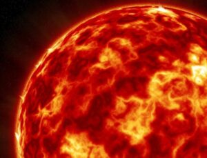 Süper Patlama Riski: En Büyük Güneş Lekesi Kompleksi Dünya’ya Yöneldi