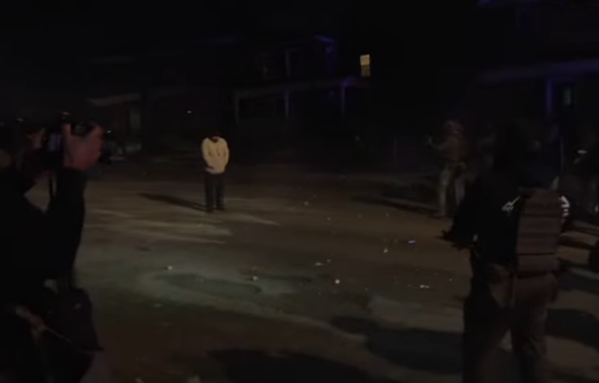 ABD eski başkanları Obama ve Clinton, Amerikalıları değerlerini savunmaya çağırdı