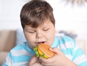 Çocukluk Çağı Obezitesi, Bir Kilo Sorunundan Daha Fazlası!