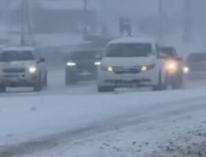 ABD’de Kış Kıyameti: Fırtına 13 Can Aldı, 1 Milyon Kişi Karanlıkta Kaldı!