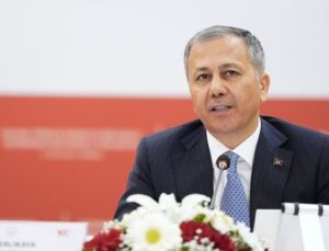 FETÖ’ye 46 İlde “Kıskaç” Operasyonu: 151 Şüpheli Yakalandı, 82 Tutuklama!