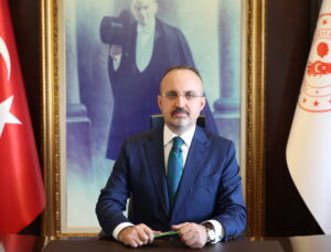 Bülent Turan, Berat Kandili dolayısıyla bir mesaj yayımladı.