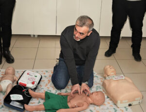 Keçiören Belediyesi Personeline Hayat Kurtaran İlk Yardım Eğitimi