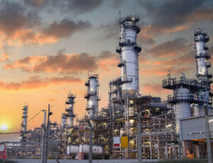 Petrol Fiyatlarında “Trump” Gevşemesi: İran Gerginliği Düşünce Fiyatlar Çakıldı!