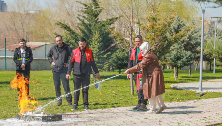Keçiören’de Ateşle Mücadele Eğitimi: Belediye Personeli Olası Afetlere Karşı Hazır
