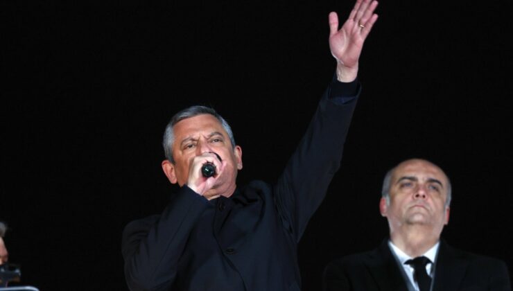 Özgür Özel:  Bolu Meydanında Köroğlu Benzetmesiyle Tanju Özcan’a DestekVerdi