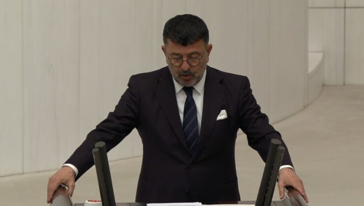 Üniversite Mezunlarının İş Bulma Olasılığı Gittikçe Düşüyor