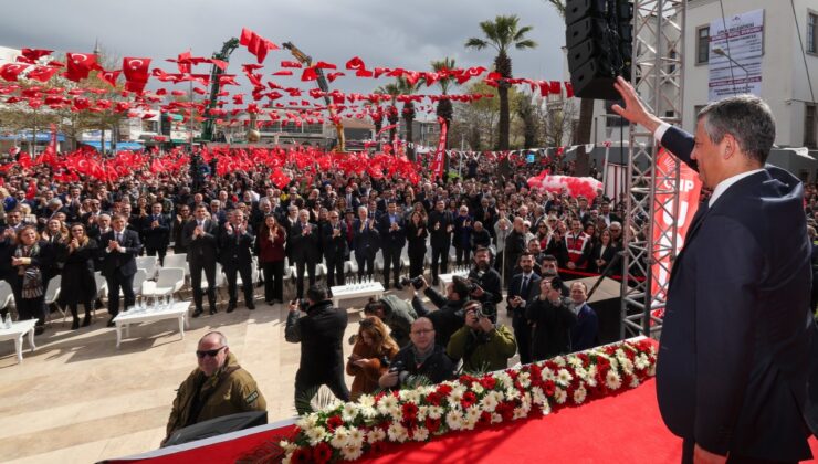 Yoksulun Lokmasını Kesemezsiniz: Özgür Özel’den İktidara Beslenme ve Kreş Yanıtı!