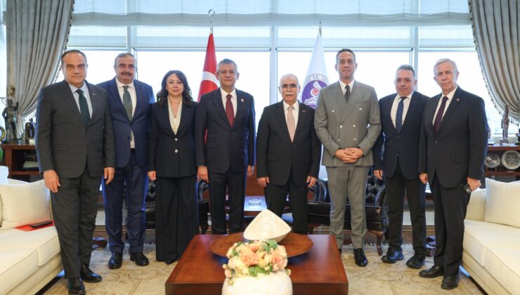 Özgür Özel, AYM Herkes İçin Son Güvencedir, Üzerine Titremeliyiz