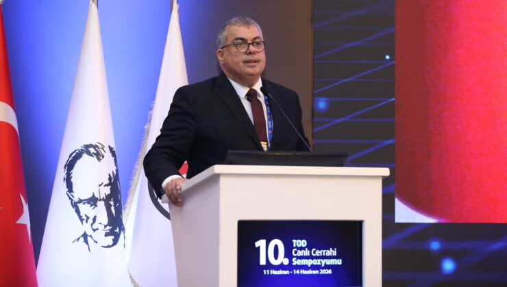 Türk göz doktorlarının canlı cerrahi deneyimi dünyaya ulaştı 