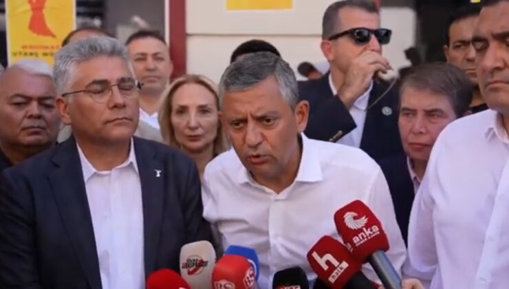 Madımak Oteli Önünde Duygu Dolu Anlar: Özgür Özel Adalet Mücadelesini ve Kararlılığı Vurguladı!