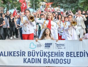 Uluslararası 7. Balıkesir Aromaterapi Festivali Muhteşem Kortejle Başladı!