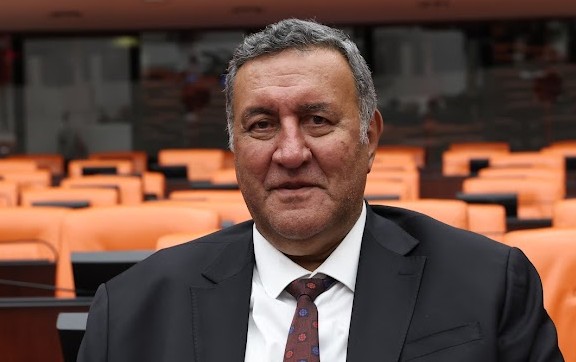 270 Bildirimin 197’si Sınırdan Döndü: CHP’li Gürer Gıda Denetimindeki Zafiyeti İfşaladı!