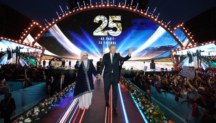 Cumhurbaşkanı Erdoğan, Sadece Yatırımlarda Değil, Hak ve Özgürlükler Alanında Da Sessiz Bir Devrime İmza Attık