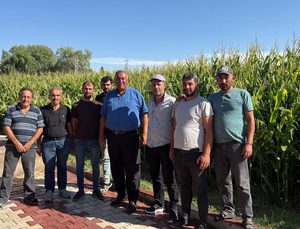 Rekolte Yüksek Ama Çiftçi Dertli: Ömer Fethi Gürer Borlu Üreticilerle Bir Araya Geldi!
