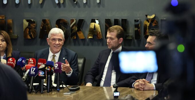 Müsavat Dervişoğlu: Türkiye’nin Sorunu Adalet Eksikliğidir