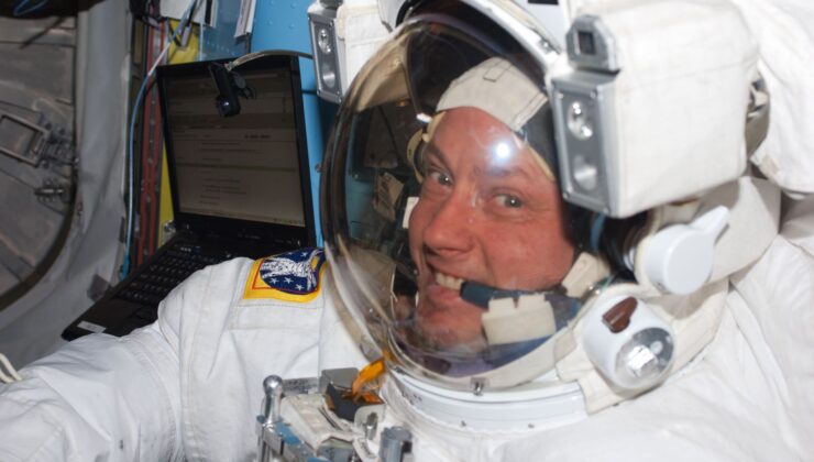NASA Astronotu Mike Fincke Otuz Yıllık Kariyerinin Ardından Emekliye Ayrıldı