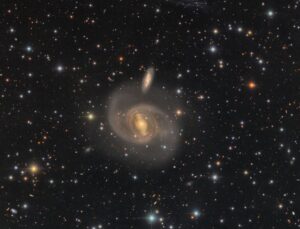 NASA’dan Galaksi Çiftleri Görüntüsü