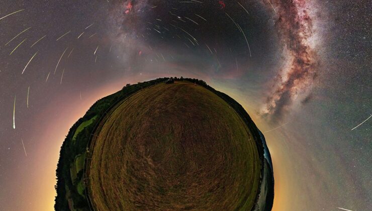 NASA’nın Astronomi Günün Görüntüsü Serisinde Perseid Meteor Yağmuru Yer Aldı