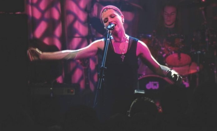 The Cranberries’in 1994 Londra Performansı Albüm Olarak Dinleyiciyle Buluşuyor