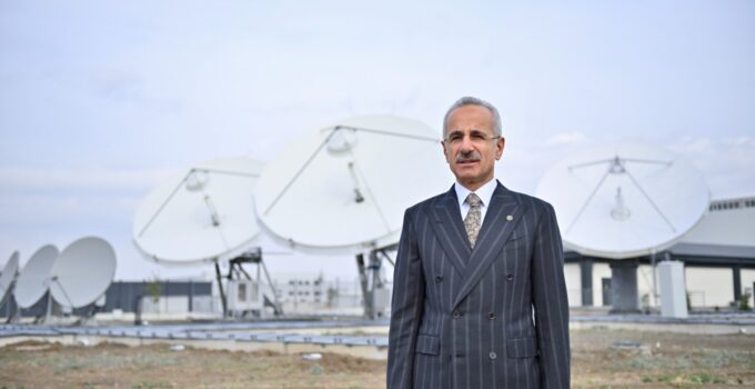 Türksat Yayınları Kesintisiz Olarak Yeni Nesil Uydulara Aktarıldı