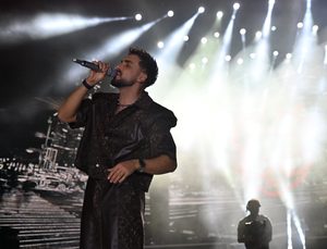 Sefo Rüzgârı: Binlerce Hayranı Tabyaları Doldurdu!
