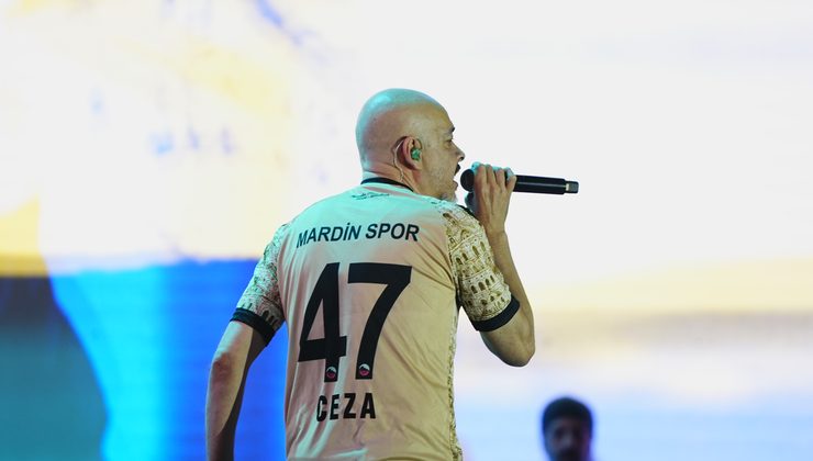 Mardin’nde Ceza Rüzgarı: Rap Müziğin Dev İsmi Sahnede Fırtına Estirdi!