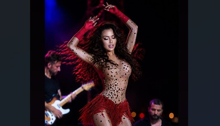 Lara Fırtınası: En Güçlü Halimle Geliyorum