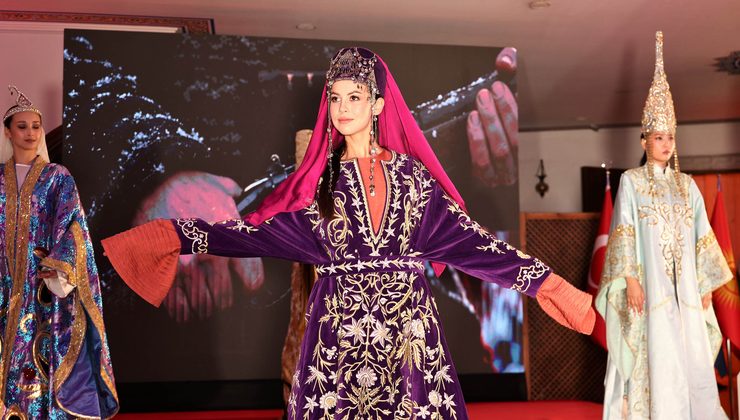 Türk Dünyasının Kültür Mirası Modayla Buluştu: 9. TÜRKSOY Etno-Moda Buluşması Keçiören’de Düzenlendi